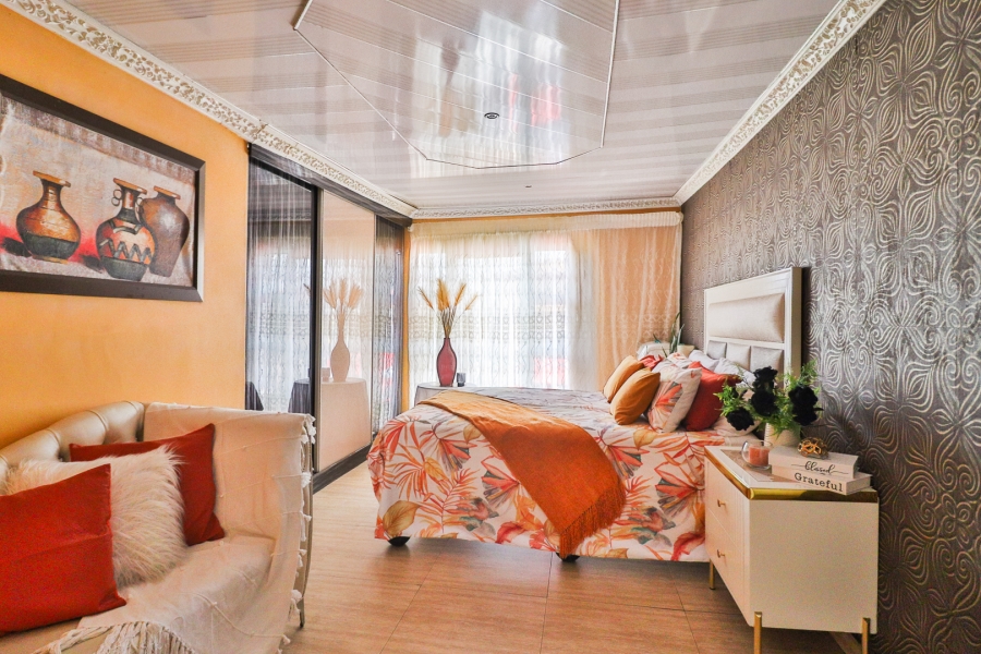 4 Bedroom Property for Sale in Alveda Park Gauteng