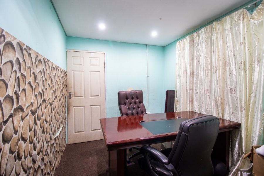 7 Bedroom Property for Sale in Rosettenville Gauteng