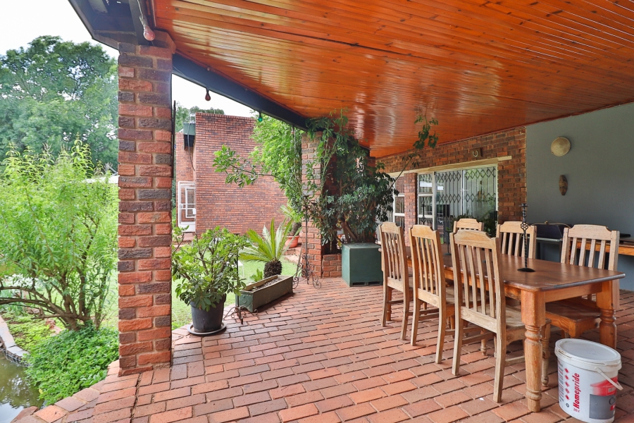 4 Bedroom Property for Sale in Blignautsrus A H Gauteng