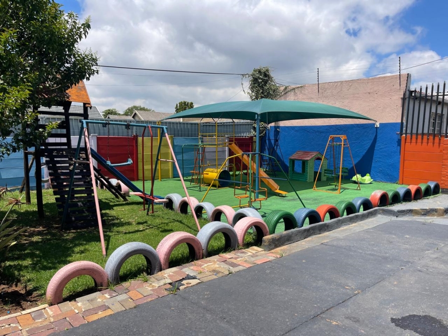 3 Bedroom Property for Sale in Robertsham Gauteng