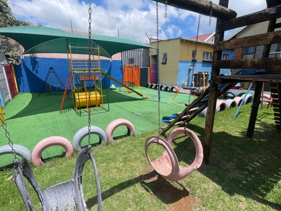 3 Bedroom Property for Sale in Robertsham Gauteng