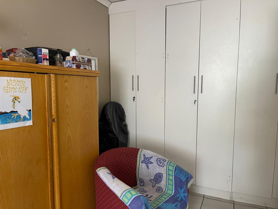 3 Bedroom Property for Sale in Robertsham Gauteng