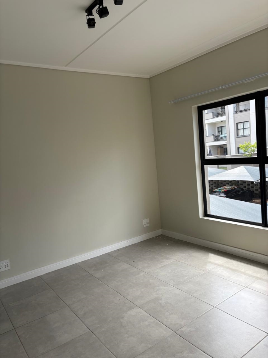 To Let 1 Bedroom Property for Rent in Waterfall Gauteng