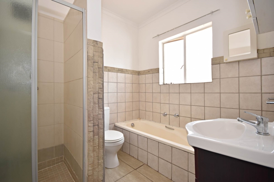 1 Bedroom Property for Sale in Ferndale Gauteng