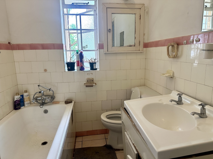 3 Bedroom Property for Sale in Highlands North Gauteng