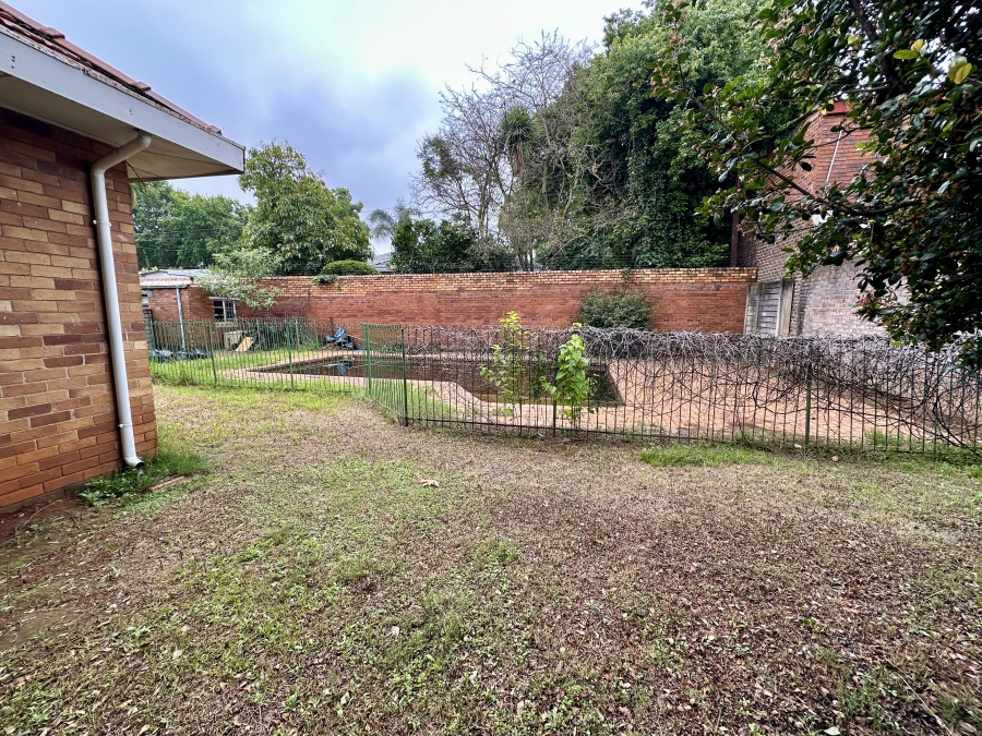 3 Bedroom Property for Sale in Highlands North Gauteng