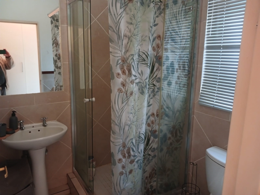 1 Bedroom Property for Sale in Lonehill Gauteng