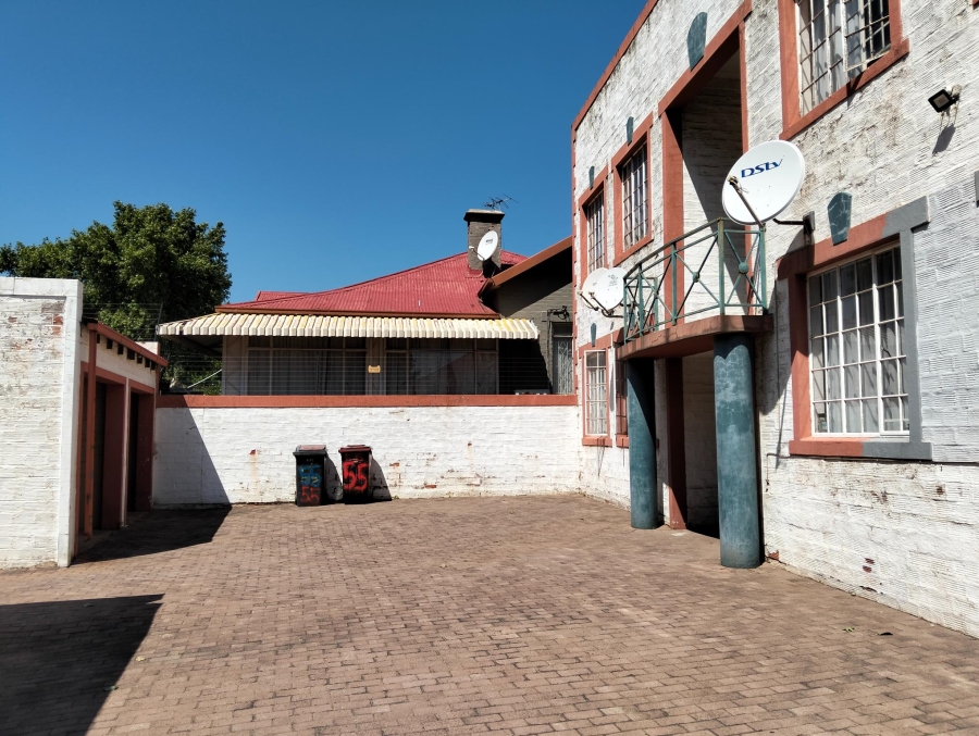 3 Bedroom Property for Sale in Rosettenville Gauteng
