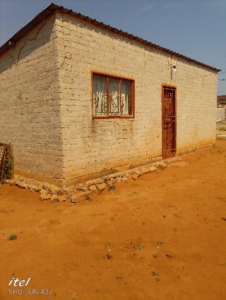 1 Bedroom Property for Sale in Tshepisong Gauteng