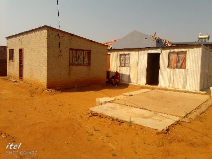 1 Bedroom Property for Sale in Tshepisong Gauteng