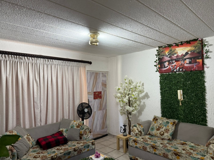 2 Bedroom Property for Sale in Florida Gauteng