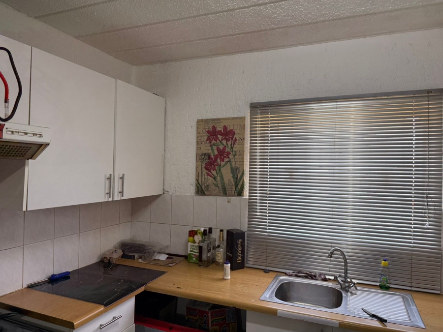 2 Bedroom Property for Sale in Florida Gauteng