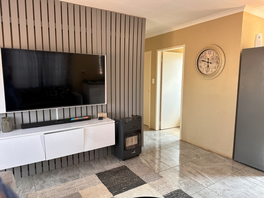 3 Bedroom Property for Sale in Klerksoord Gauteng