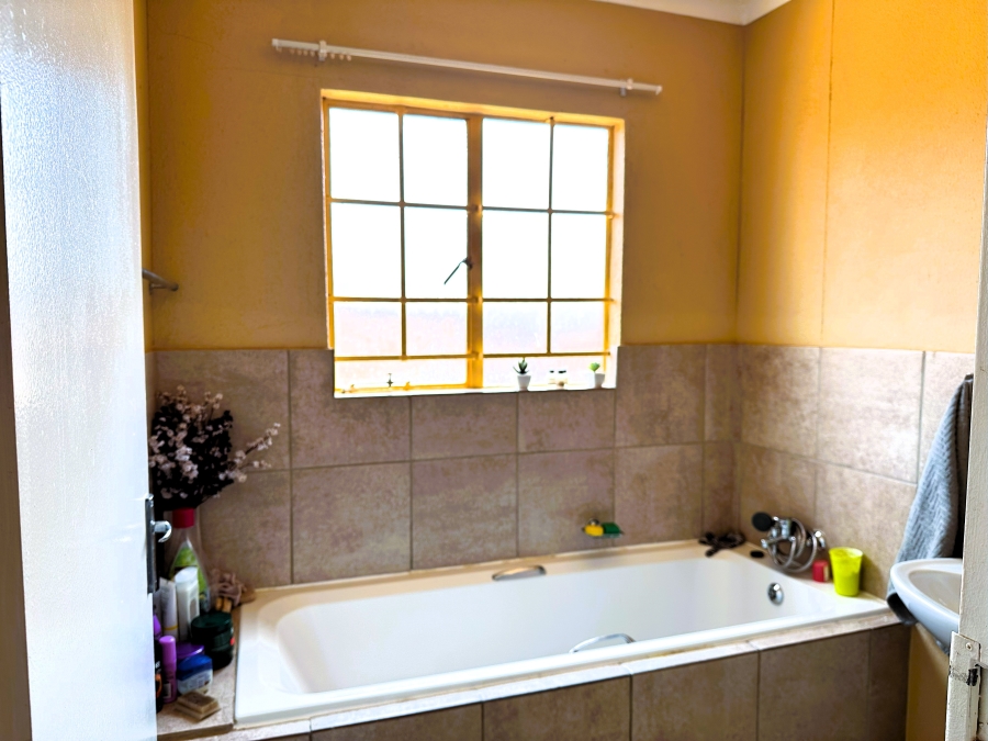 3 Bedroom Property for Sale in Klerksoord Gauteng