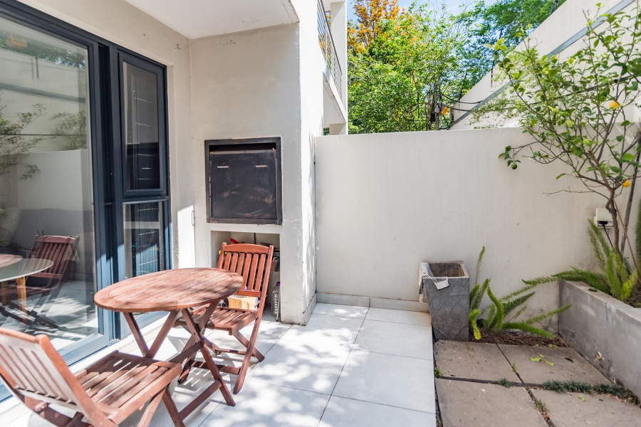 2 Bedroom Property for Sale in Bryanston Gauteng