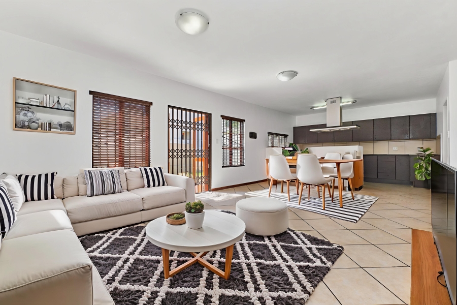 3 Bedroom Property for Sale in Barbeque Downs Gauteng