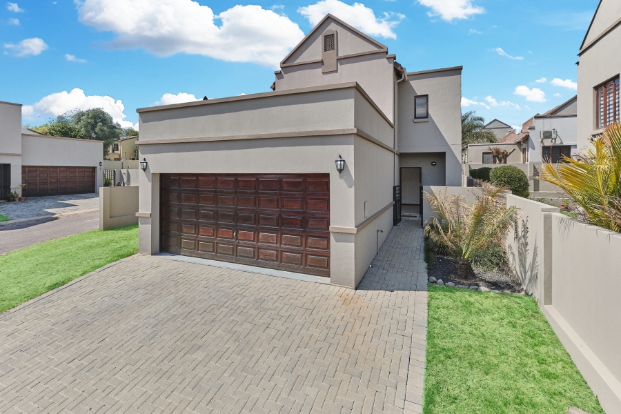 3 Bedroom Property for Sale in Barbeque Downs Gauteng
