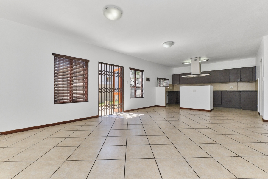 3 Bedroom Property for Sale in Barbeque Downs Gauteng