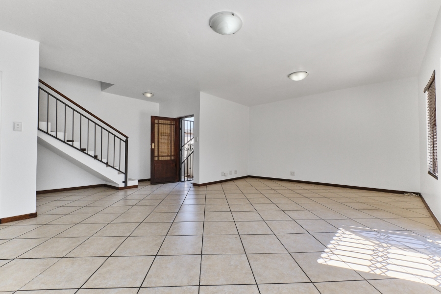 3 Bedroom Property for Sale in Barbeque Downs Gauteng