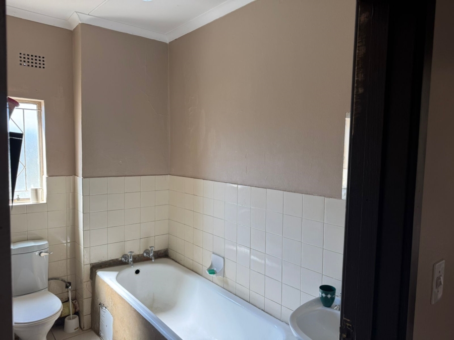 2 Bedroom Property for Sale in Florida Gauteng