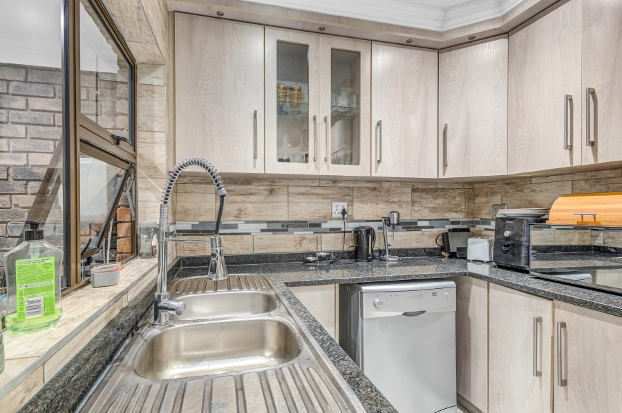 3 Bedroom Property for Sale in Kelvin Gauteng