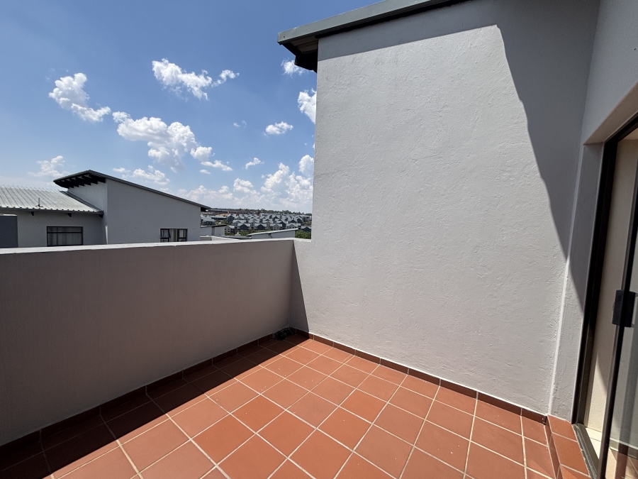 2 Bedroom Property for Sale in Barbeque Downs Gauteng