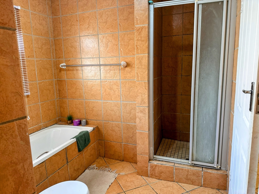 2 Bedroom Property for Sale in Winternest Gauteng