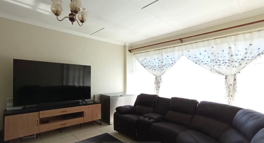 2 Bedroom Property for Sale in Florida Gauteng