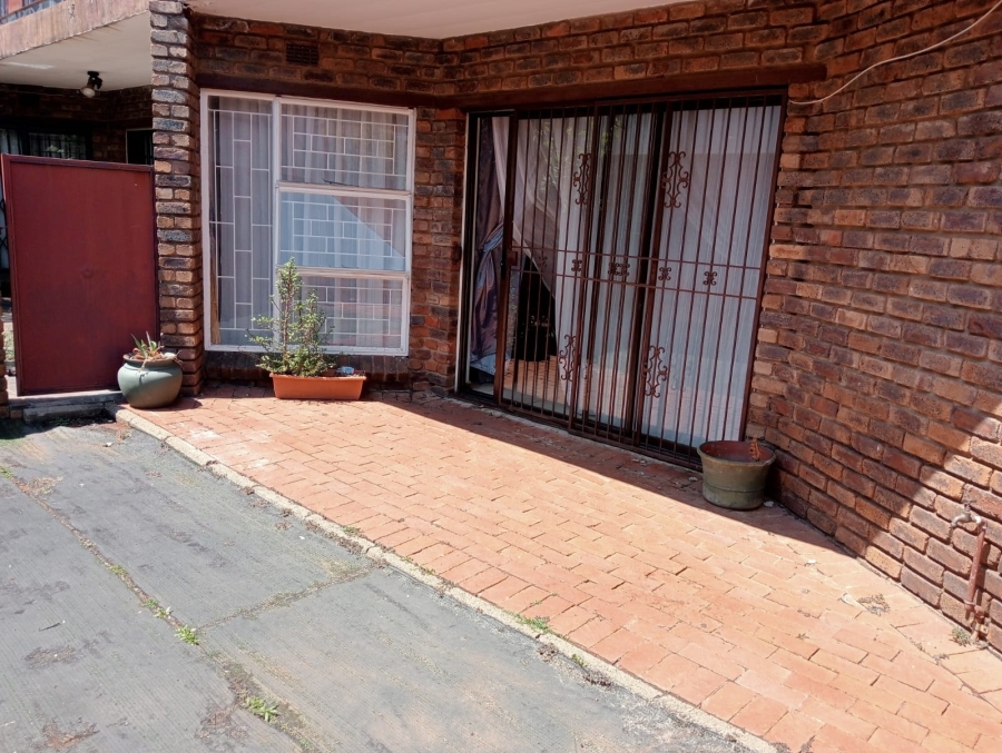 3 Bedroom Property for Sale in Florida Gauteng