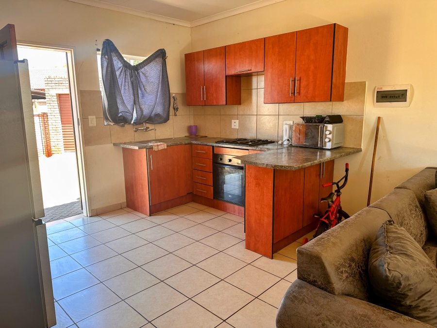 2 Bedroom Property for Sale in The Orchards Gauteng