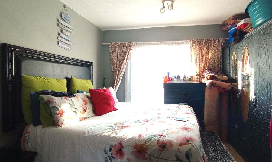 1 Bedroom Property for Sale in Karenpark Gauteng