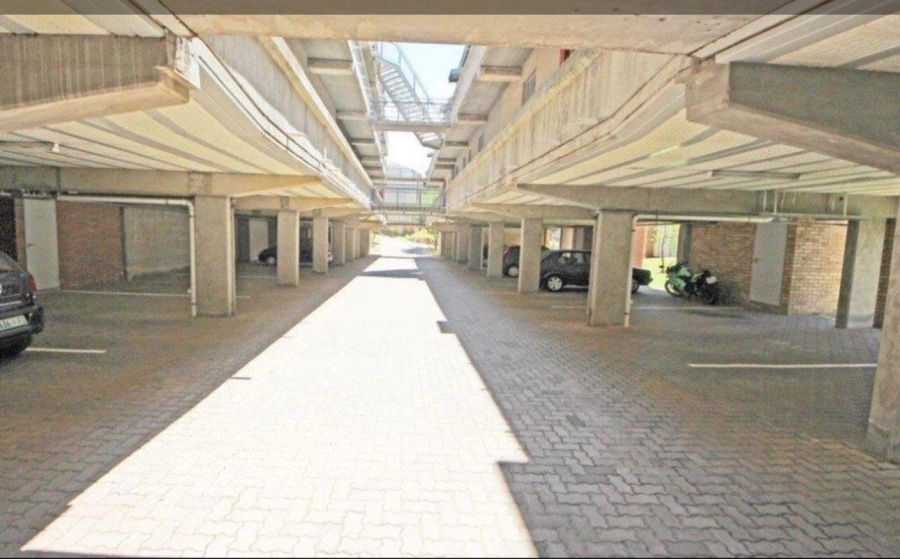 1 Bedroom Property for Sale in Houghton Estate Gauteng