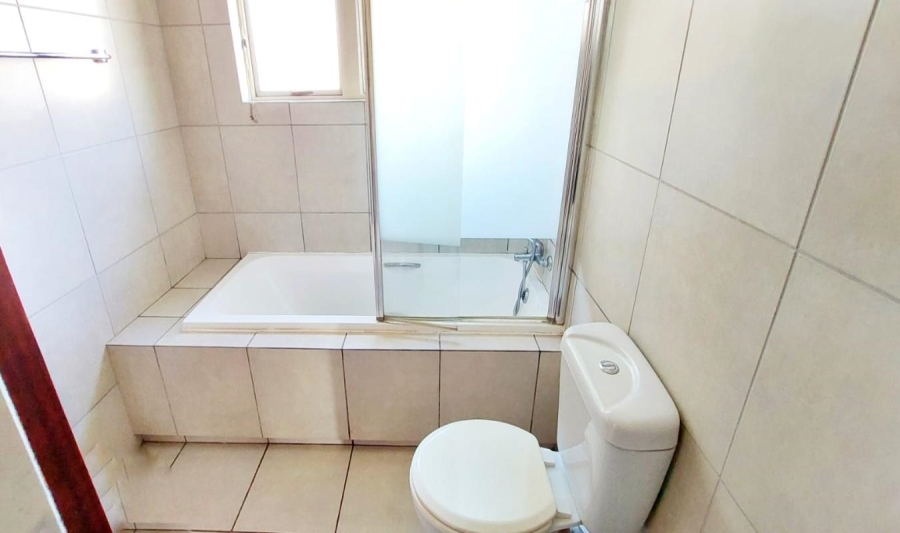 3 Bedroom Property for Sale in Noordwyk Gauteng