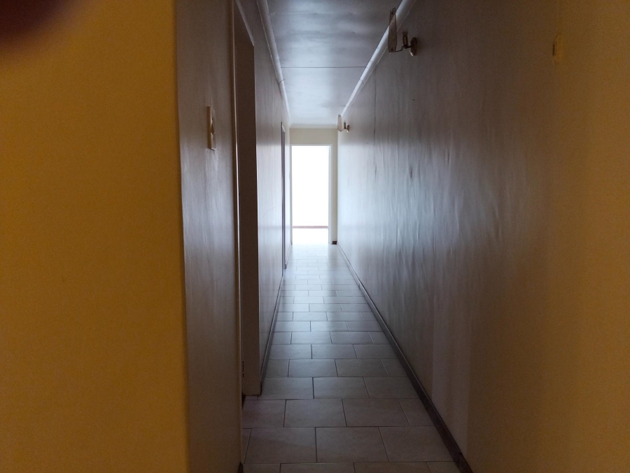 4 Bedroom Property for Sale in Linmeyer Gauteng