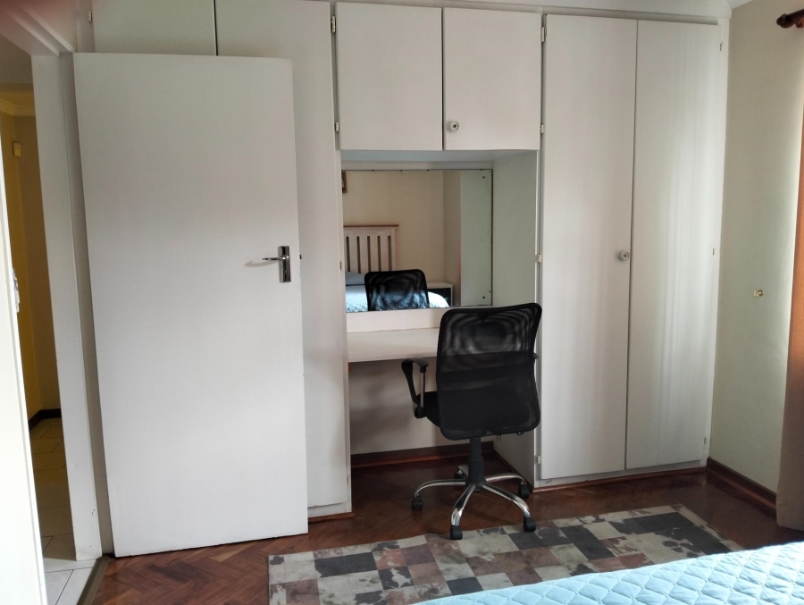 4 Bedroom Property for Sale in Linmeyer Gauteng