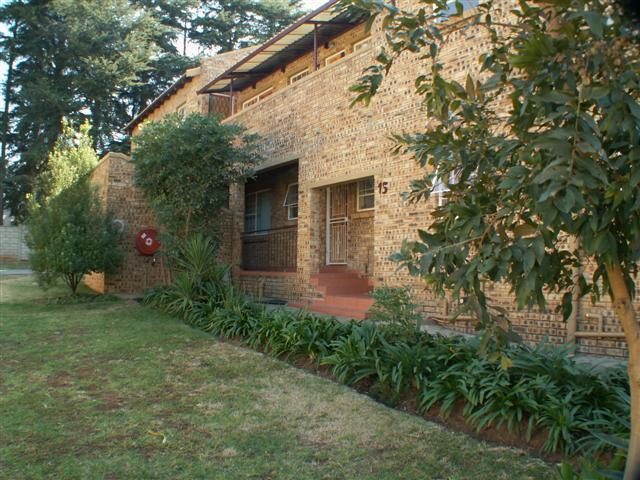 2 Bedroom Property for Sale in Groblerpark Gauteng