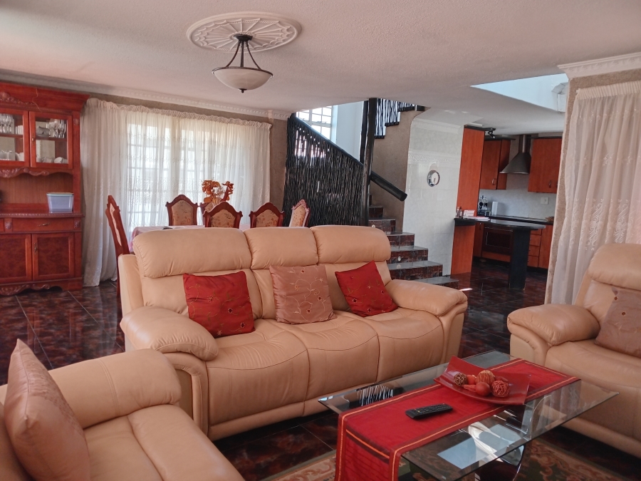 3 Bedroom Property for Sale in Corlett Gardens Gauteng