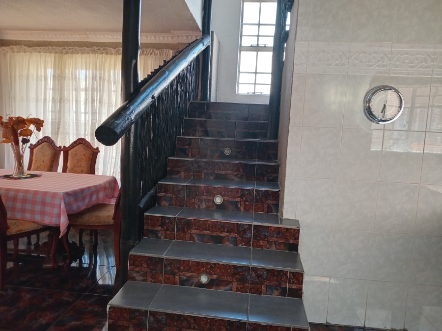 3 Bedroom Property for Sale in Corlett Gardens Gauteng