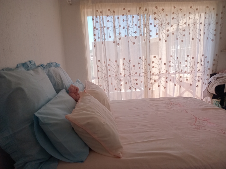 3 Bedroom Property for Sale in Corlett Gardens Gauteng