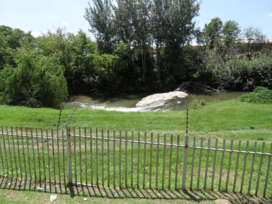3 Bedroom Property for Sale in Corlett Gardens Gauteng