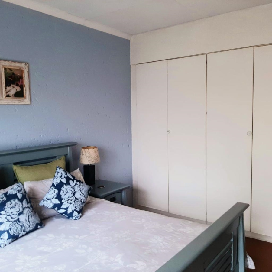 2 Bedroom Property for Sale in Corlett Gardens Gauteng