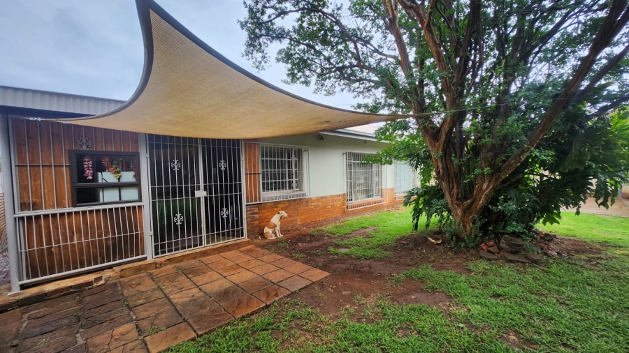 3 Bedroom Property for Sale in Valhalla Gauteng