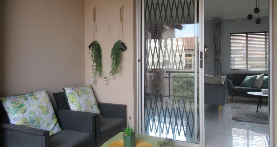 2 Bedroom Property for Sale in Noordhang Gauteng