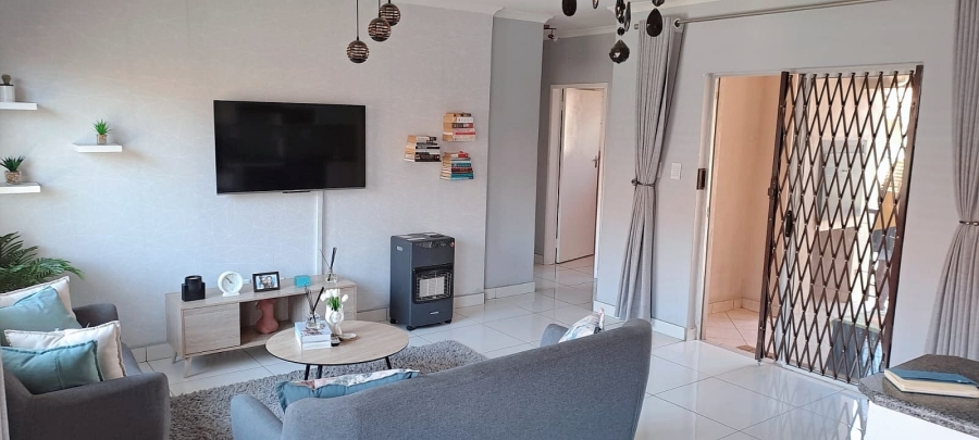 2 Bedroom Property for Sale in Noordhang Gauteng