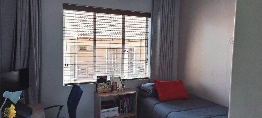 2 Bedroom Property for Sale in Noordhang Gauteng