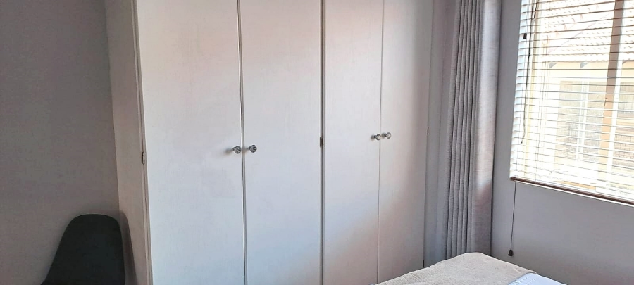2 Bedroom Property for Sale in Noordhang Gauteng