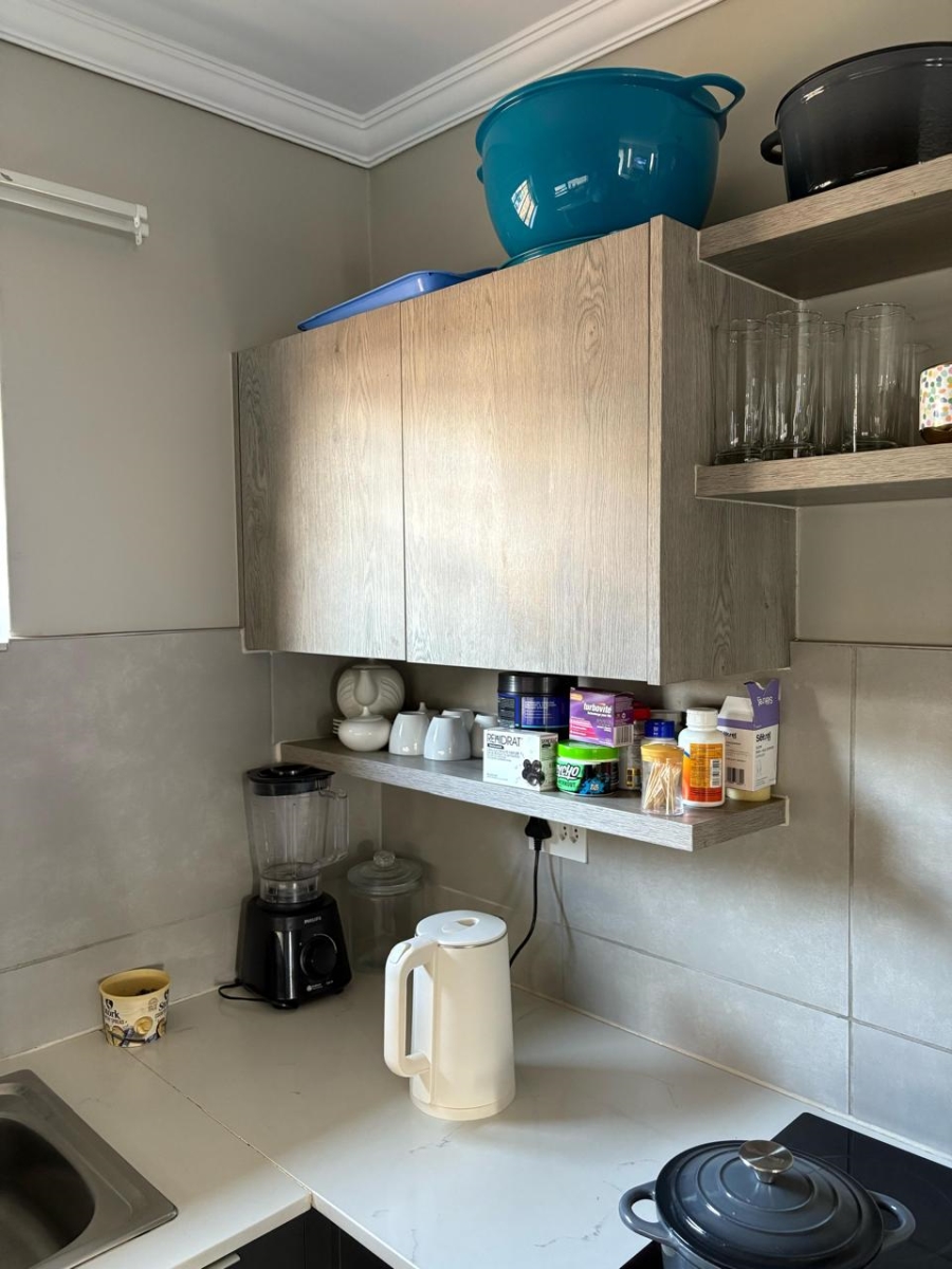 2 Bedroom Property for Sale in Lion Pride Gauteng