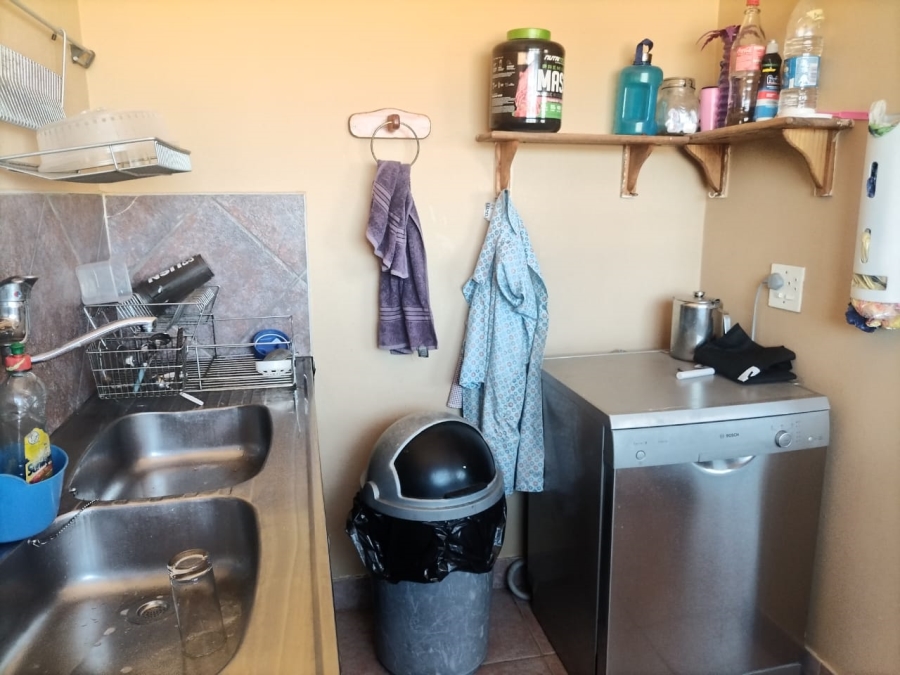 4 Bedroom Property for Sale in Rembrandt Park Gauteng