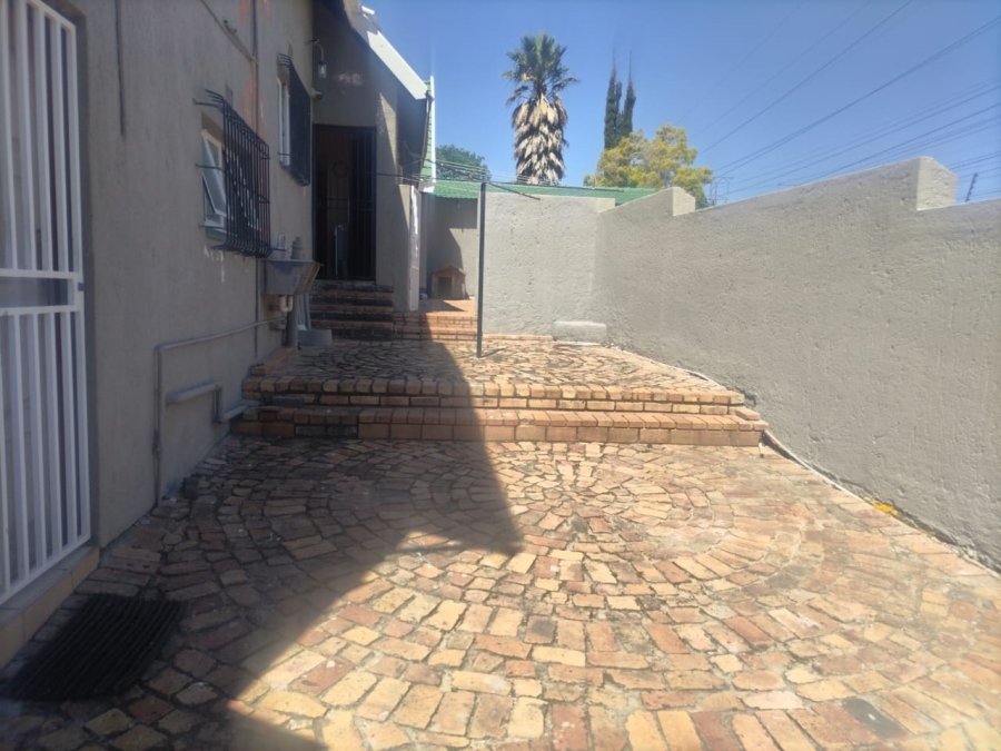 4 Bedroom Property for Sale in Rembrandt Park Gauteng