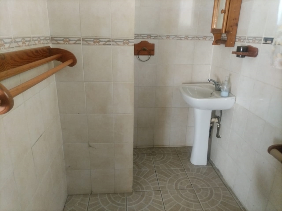 4 Bedroom Property for Sale in Rembrandt Park Gauteng